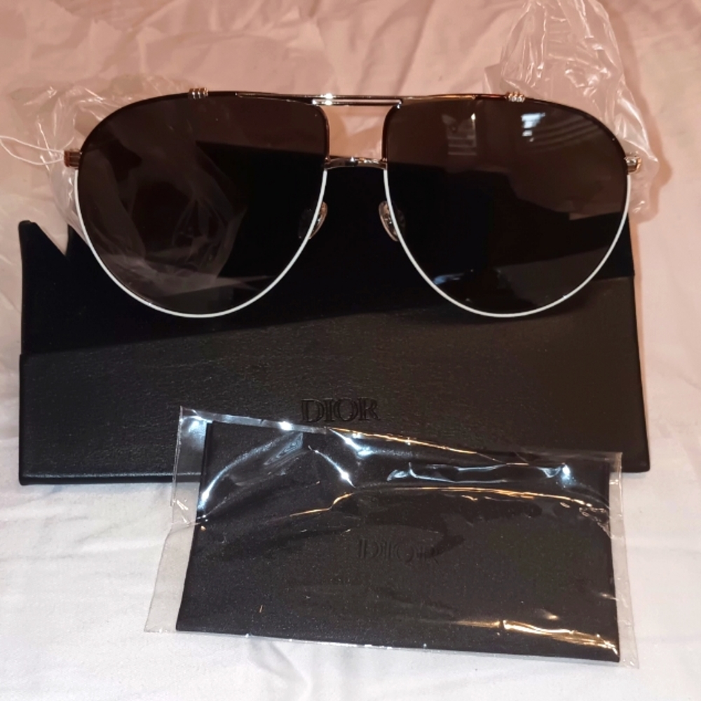 DIOR Aviator logo sunglasses